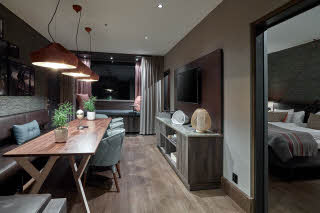 Copyright: : Coliving & Nest forograf Robin Hayes Camper co living, master lounge